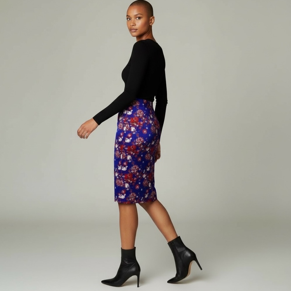 🦋 Boulee Rose Print Monica Pencil Skirt - Picture 12 of 14